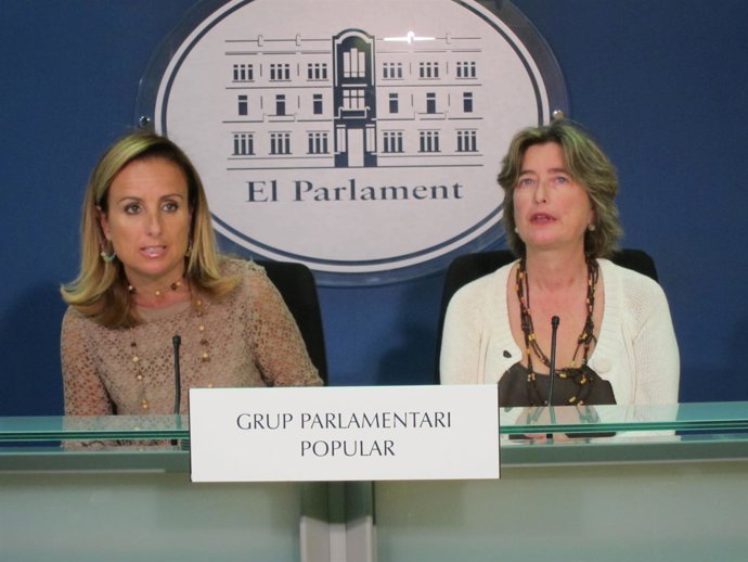 Mabel Cabrer y Asunción Pons