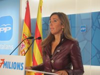 Camacho insinúa que Mas plantó a Santamaría por ser mujer