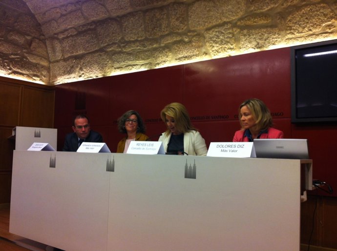 Reyes Leis habla de la sentencia del TSXG para el Ayuntamiento de Santiago