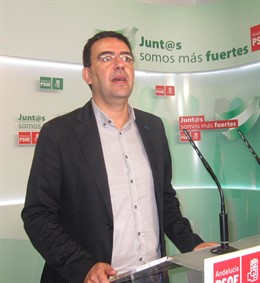 Mario Jiménez, este lunes