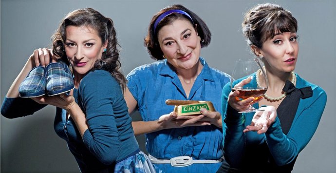 Mariola Fuentes, Berta Ojea y Concha Delgado en 'El manual de la buena esposa'