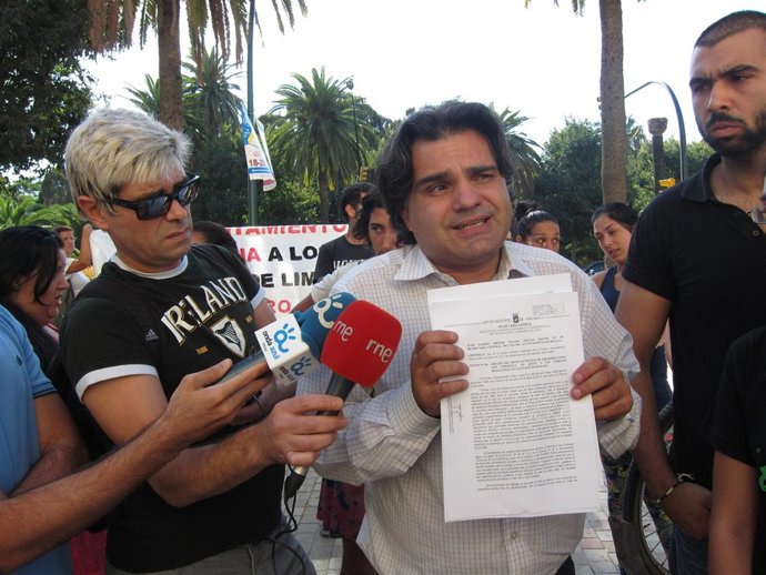 El abogado José Cosín, en representación de tres corralas