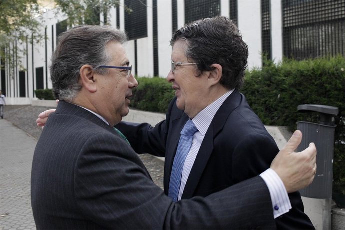 Zoido con el presidente del CESS.