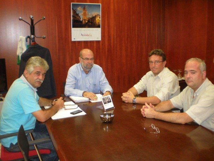 Reunión Junta y representandes de trabajadores de Swissport.