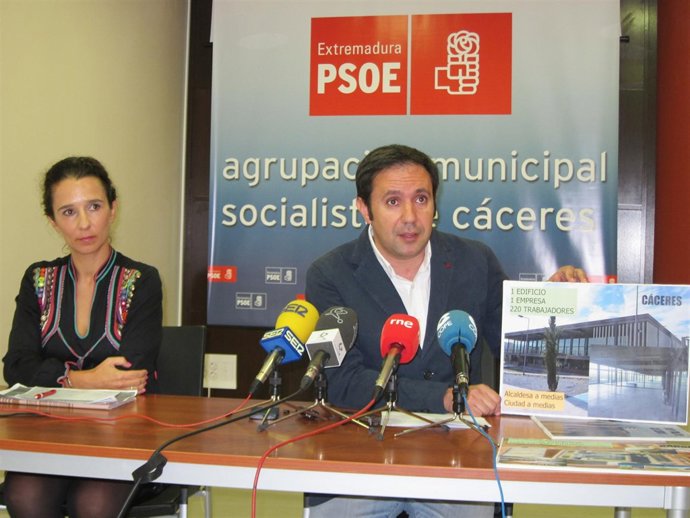 César Ramos, Diputado Regional Del PSOE En Extremadura
