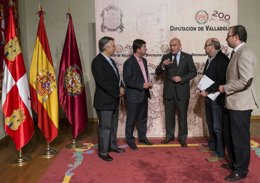 Firma del acuerdo de bases del presupuesto de la Diputación para 2014