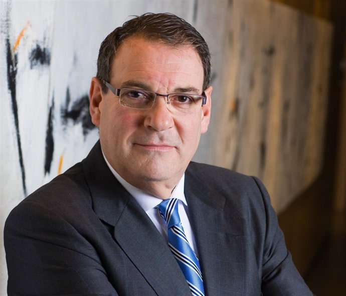 Juan Molas  presidente de la CEHAT