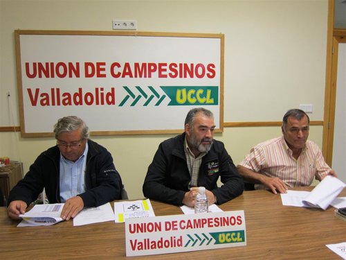 Juan Antonio Saravia (izq), Valentín García (centro) e  Ignacio Martín