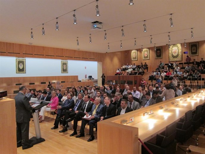 La Diputación acoge un encuentro sobre protección de acuíferos