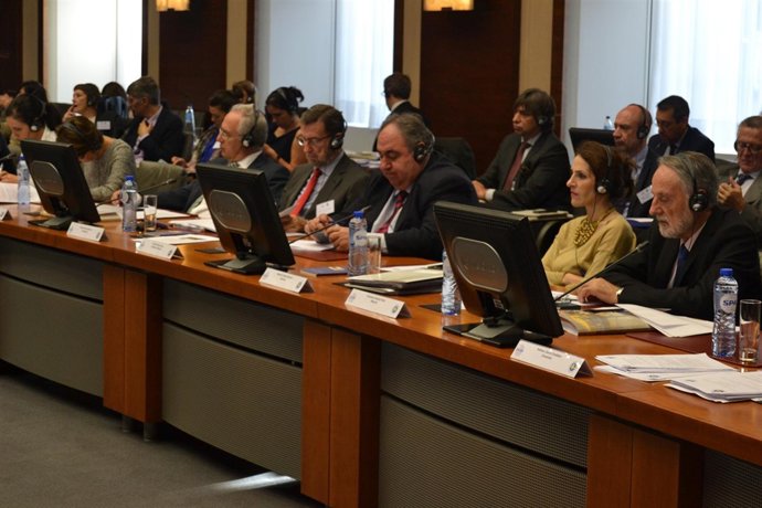 Ceniceros en Bruselas en asamblea de presidentes asambleas UE