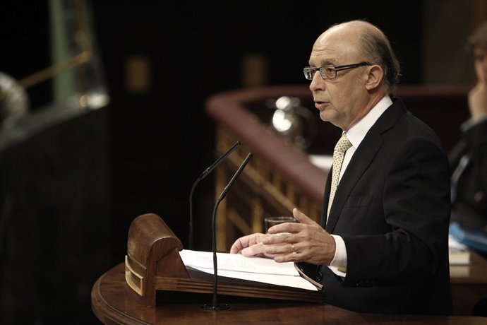 Ministro de Hacienda, Cristóbal Montoro, en el Congreso