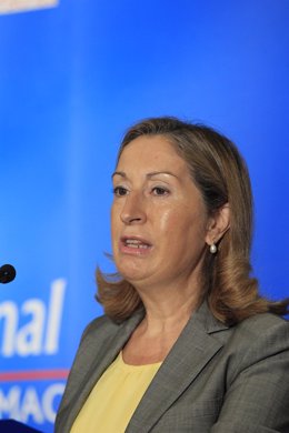 Ministra de Fomento, Ana Pastor
