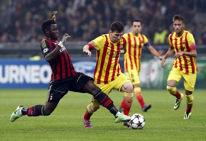 Messi y Neymar ante Muntari