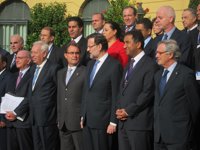 Rajoy avisa de que "en el siglo XXI es imposible sobrevivir" al margen de la comunidad internacional