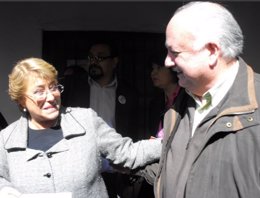 Michelle Bachelet y Guillermo Teillie
