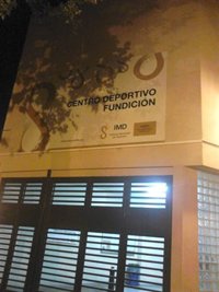 El IMD estudia sacar a concurso las piscinas de Los Mares y San Jerónimo