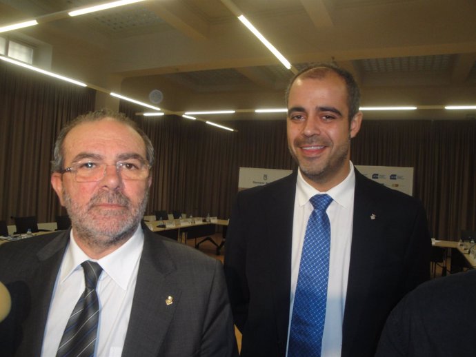 El pte de la Diputación Lleida, Joan Reñé, y Miquel Buch (ACM)