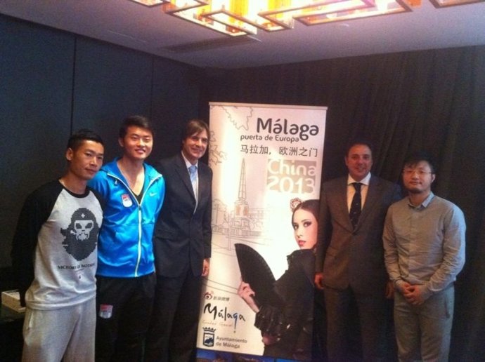 Caneda se reúne con Mundo Football Club para traer a niños chinos a málaga