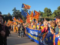 300 independentistas se manifiestan a las puertas del I Foro Económico Mediterráneo Occidental