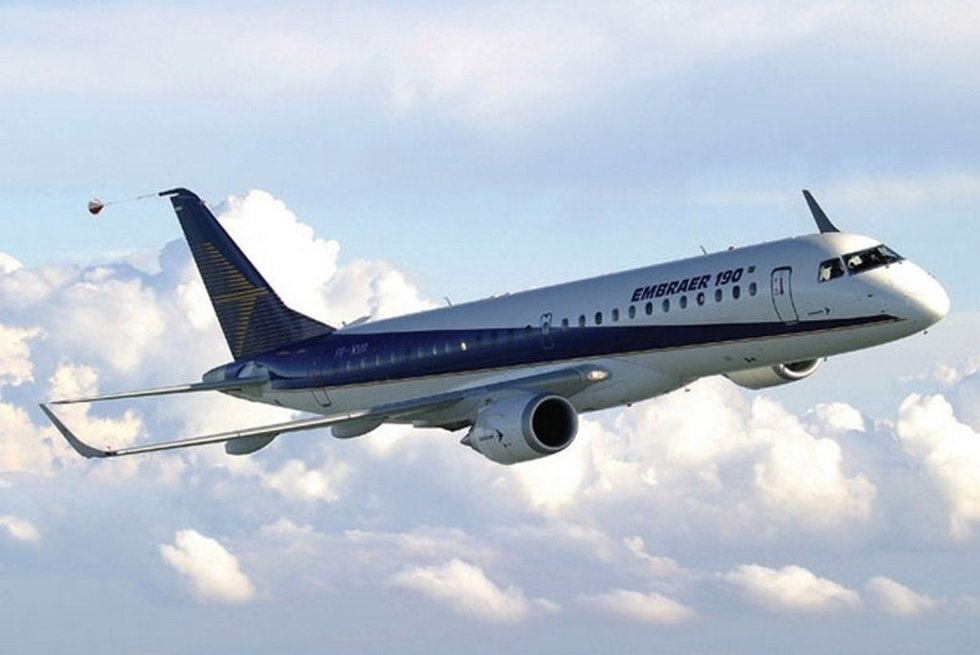 Avión E190/195
