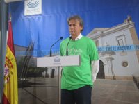 Escobar (IU) espera que la huelga sea "un éxito" y entiende que la LOMCE "no mejora la calidad de la enseñanza"