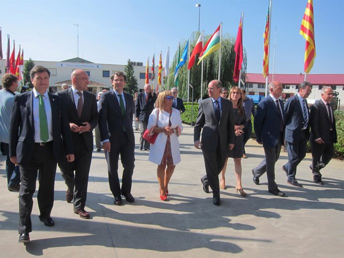 Autoridades en Día de las DIputaciones en la pasada edición de Agromaq