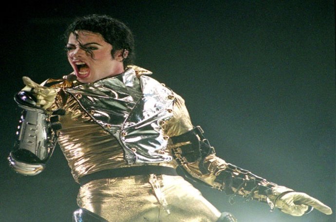 Jackson ingresa beneficios después de morir