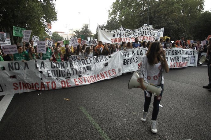 Manifestación contra la LOMCE y los recortes en Educación en Madrid