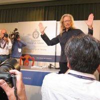 Leibovitz afirma que sería "un honor" fotografiar a los Príncipes como hizo con la Reina Isabel II