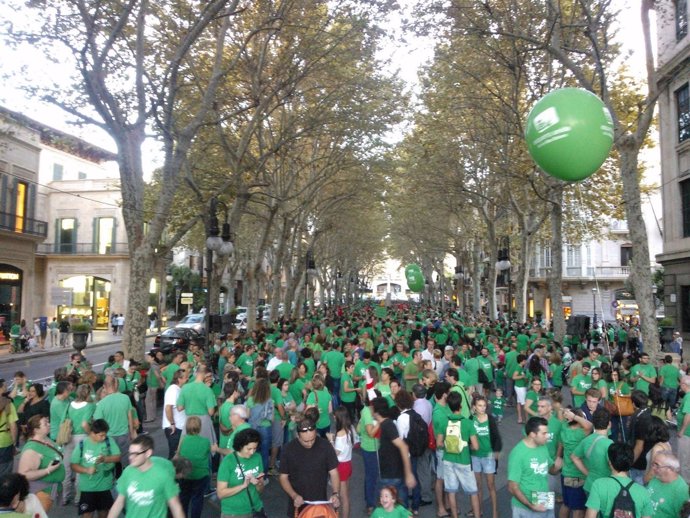 Unos 5.000 manifestantes en Palma en contra del TIL