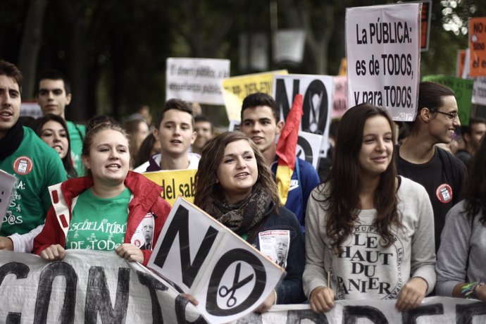 Manifestación contra la LOMCE y los recortes en Educación en Madrid