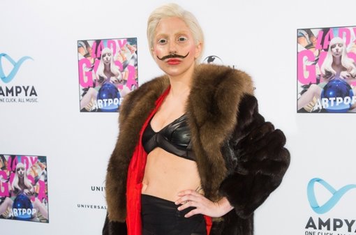 Lady Gaga, presenta su álbum ARTPOP en una listening party