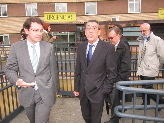 Mañueco (I) y Mena (D)