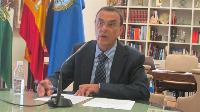 El presidente de la Diputación de Huelva, Ignacio Caraballo.