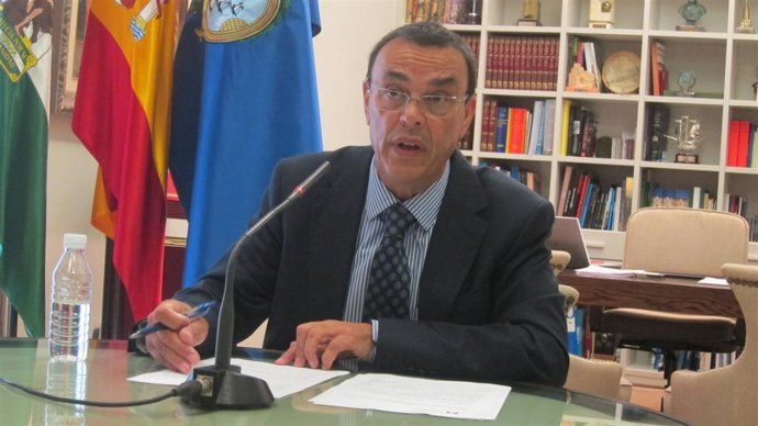 El secretario general del PSOE de Huelva, Ignacio Caraballo.