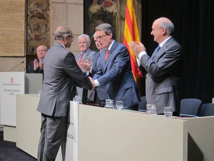 El pte.Artur Mas premia al exfiscal de Catalunya Martín Rodríguez Sol
