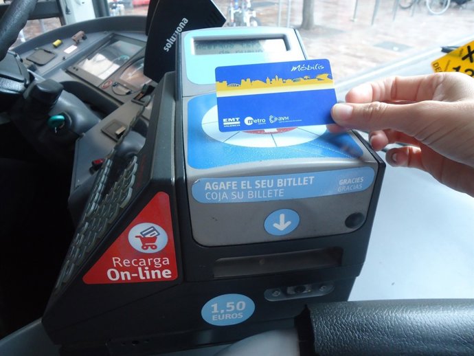 Primer mes de funcionamiento de la recarga on line de EMT Valencia 