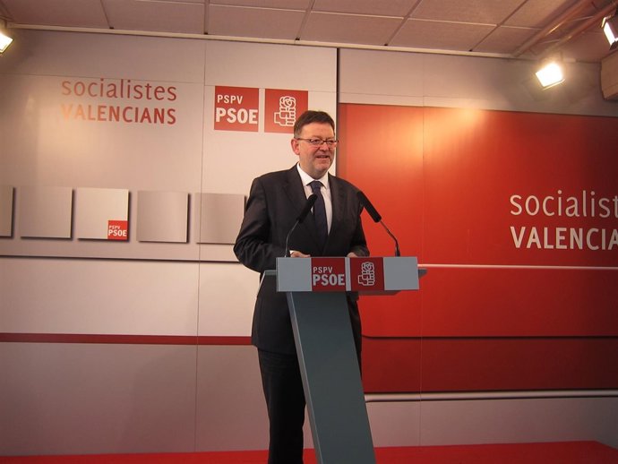 Ximo Puig en rueda de prensa