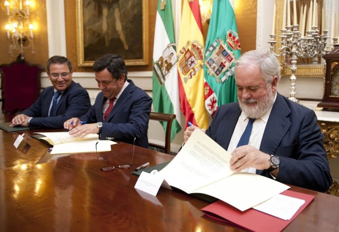 Ministerio de Agricultura y Diputación de Cádiz firman un convenio 