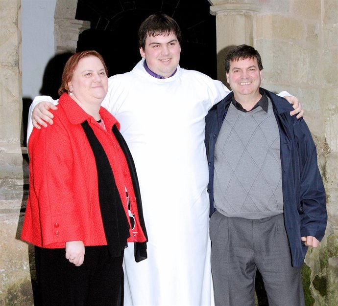 Antonio Arribas con sus padres