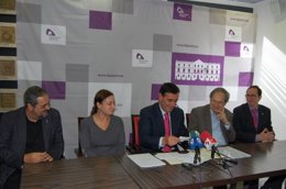 Imagen del fallo de los premios de poesía