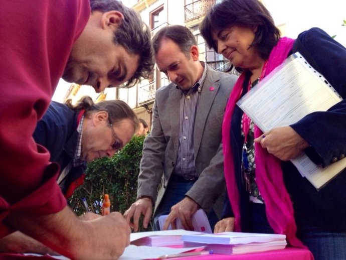 Recogidas de firmas de UPyD