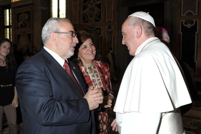 José Luis Mendoza se encuentra con el Papa Francisco