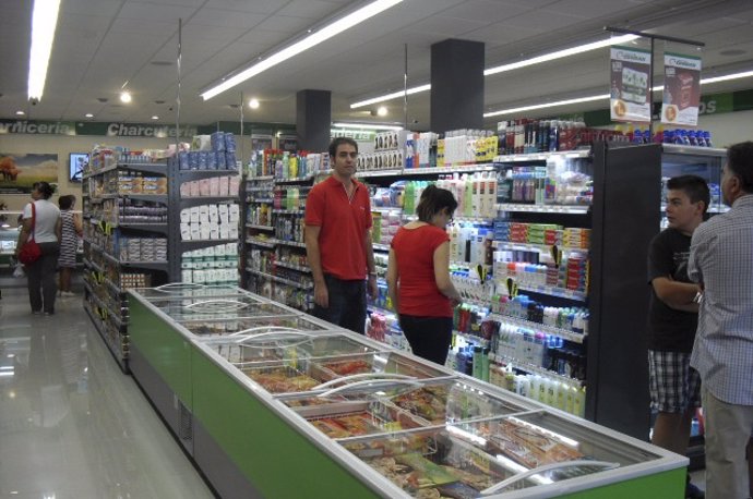 Apertura de un supermercado Covirán en Cúllar