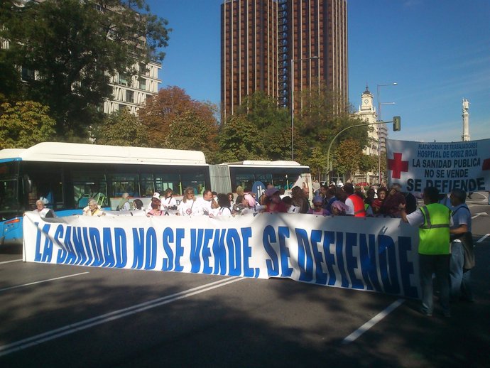 Manifestantes de la 'Marea Blanca' que comenzaba en Colón