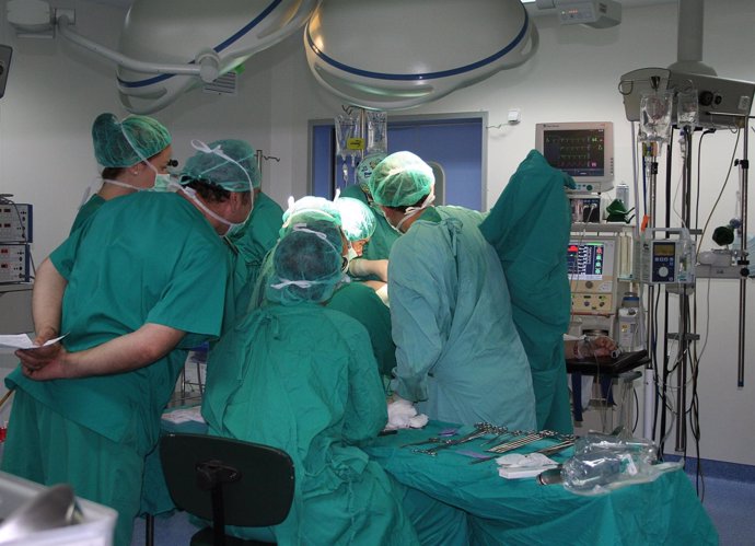Operación En El Hospital De Elda