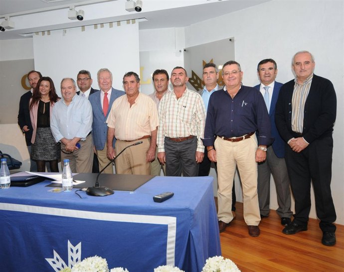 Cooperativas para crear una comercializadora del vino en Huelva.