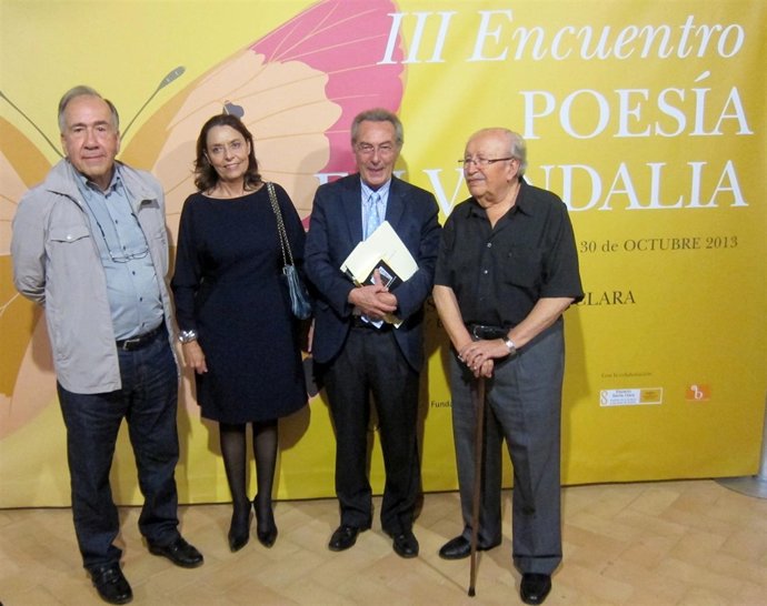 Apertura del III Encuentro de Poesía en Vandalia