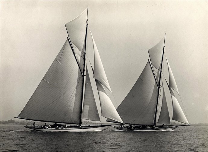 Hispania y Tuiga, veleros antiguos 