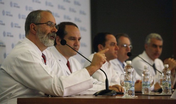 Médicos brasileños (2011).